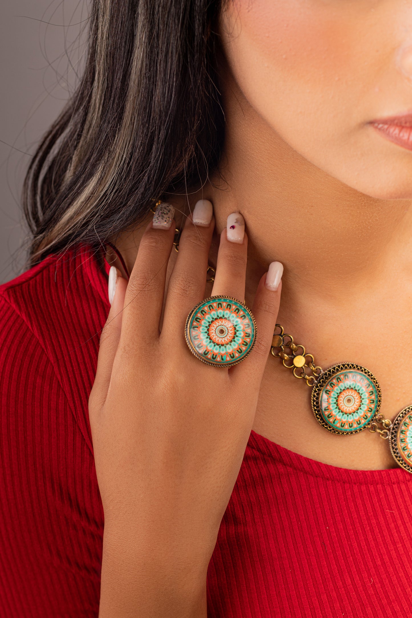 طقم سلسل وحلق