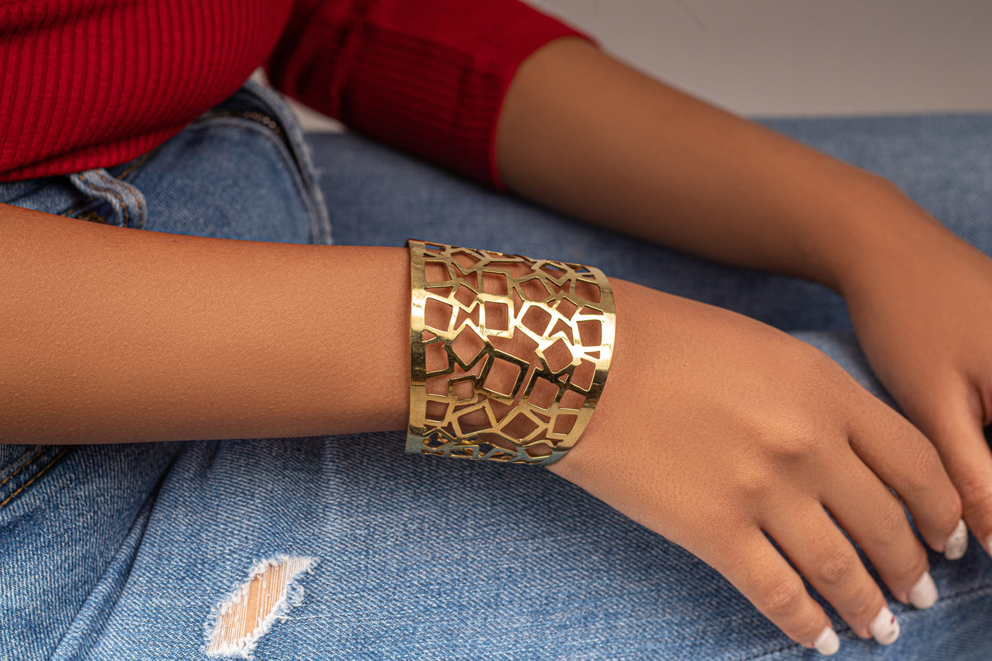 Unique Golden Bracelet